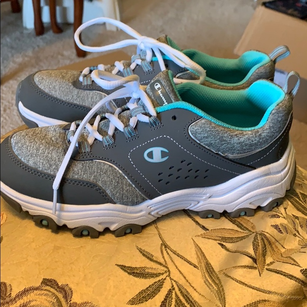 Champion Sneakers